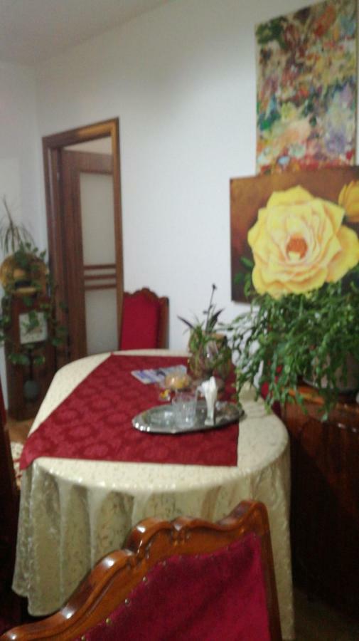 Apartament 2Camere - Prima Casa Флорешть Екстер'єр фото